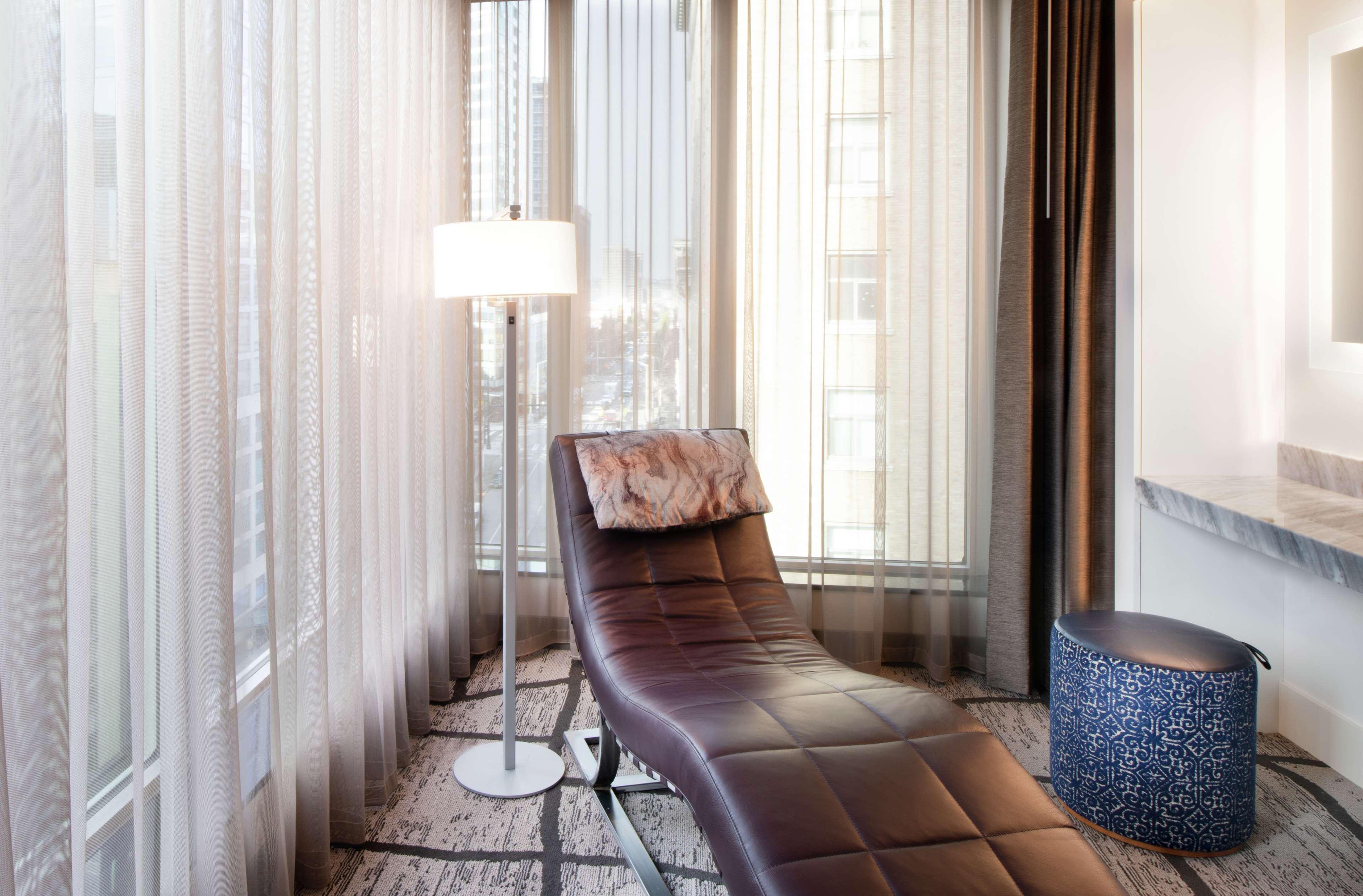 The Charter Hotel Seattle, Curio Collection By Hilton Экстерьер фото