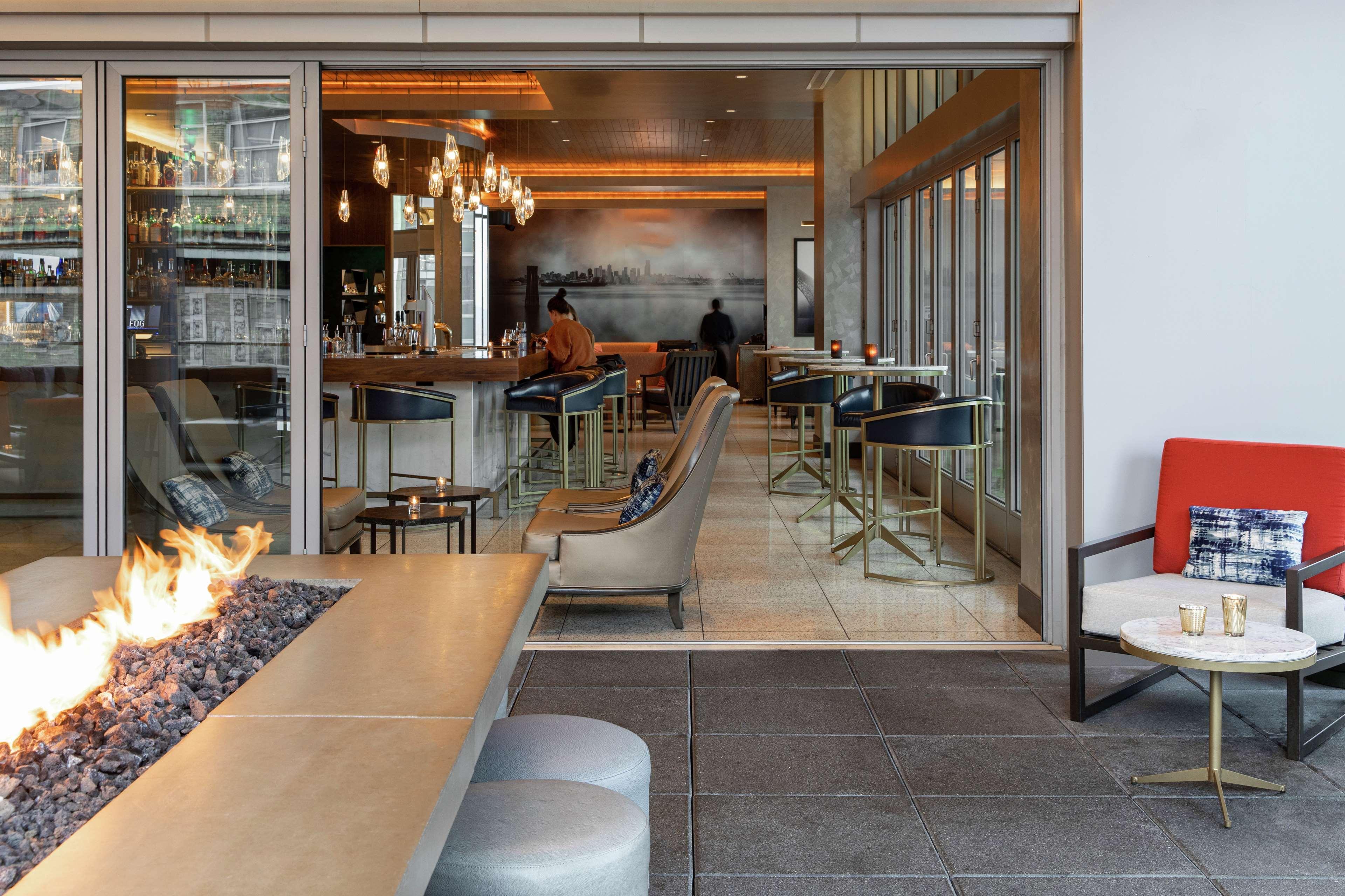 The Charter Hotel Seattle, Curio Collection By Hilton Экстерьер фото