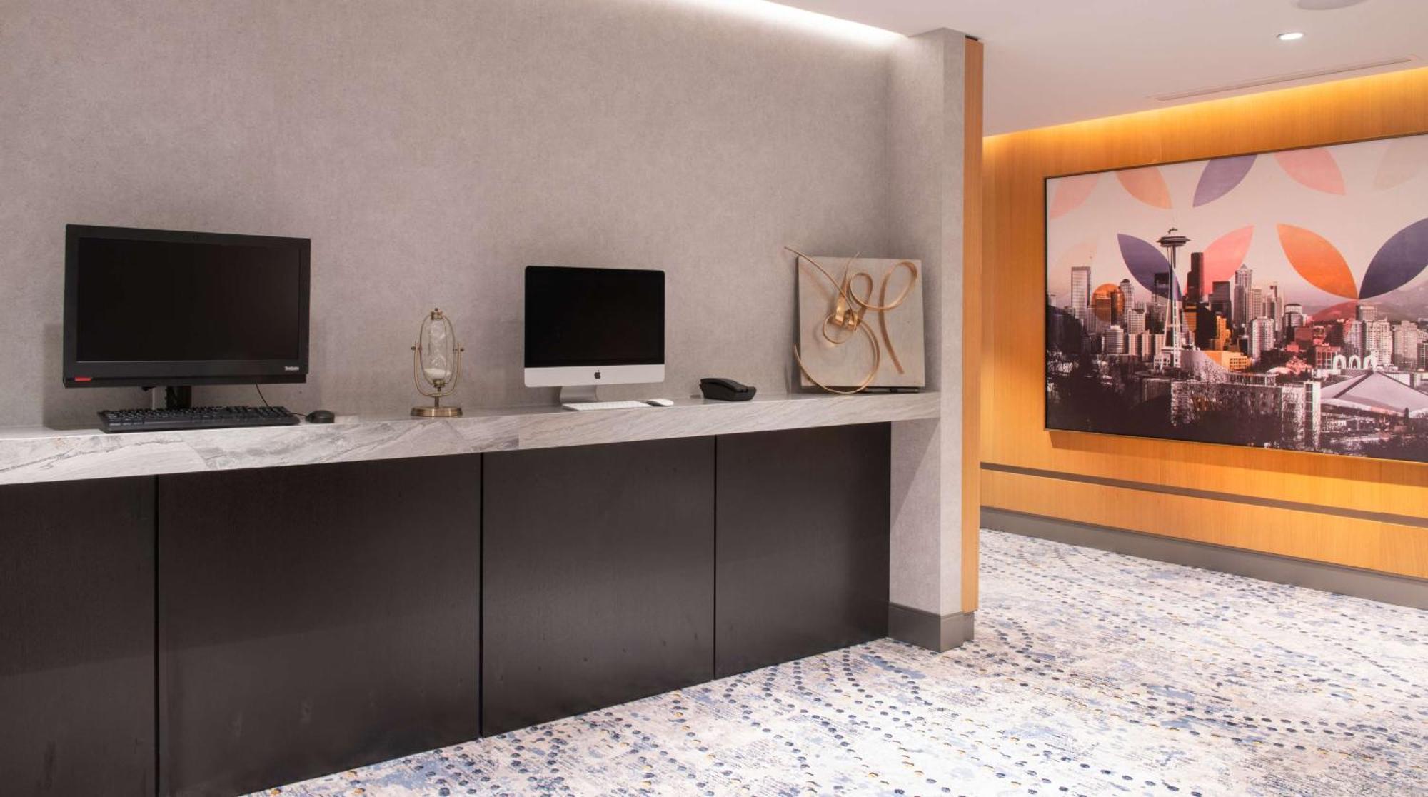 The Charter Hotel Seattle, Curio Collection By Hilton Экстерьер фото