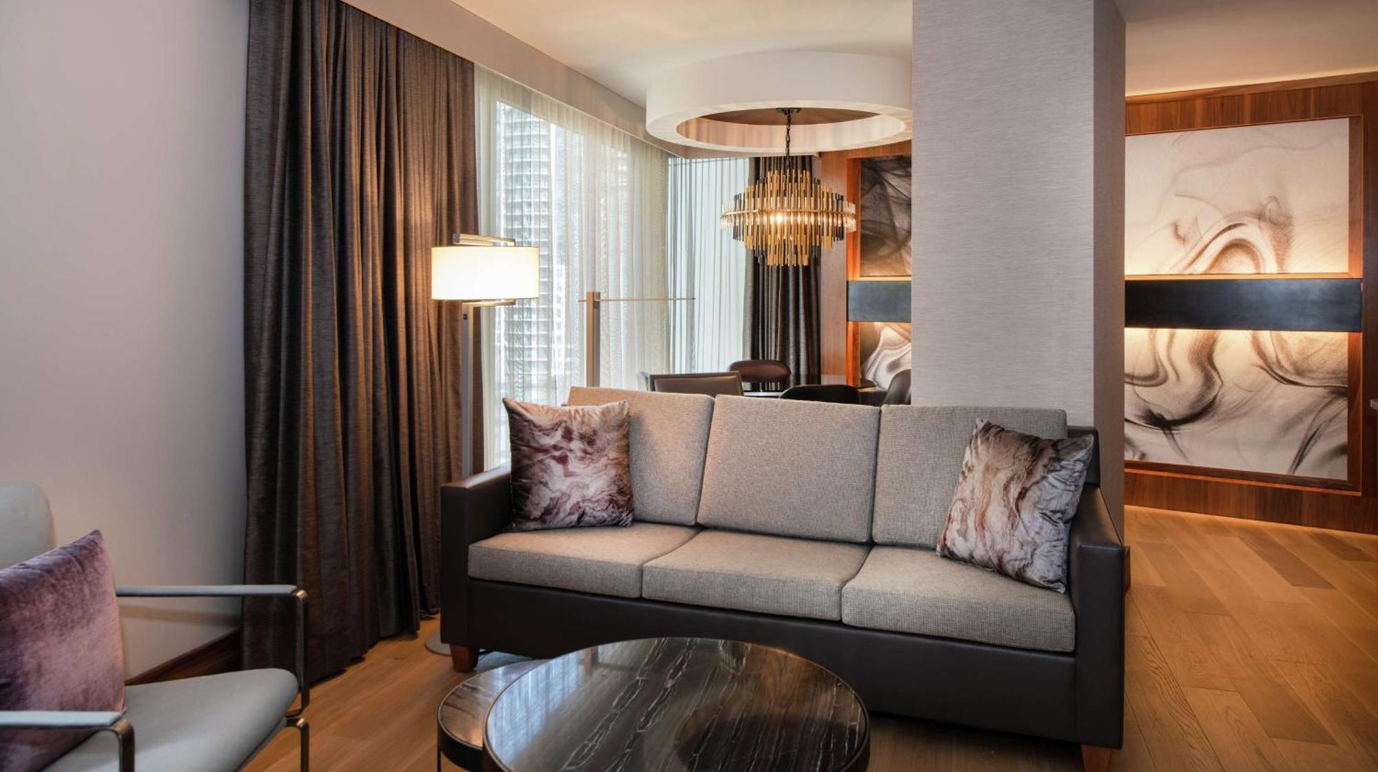 The Charter Hotel Seattle, Curio Collection By Hilton Экстерьер фото
